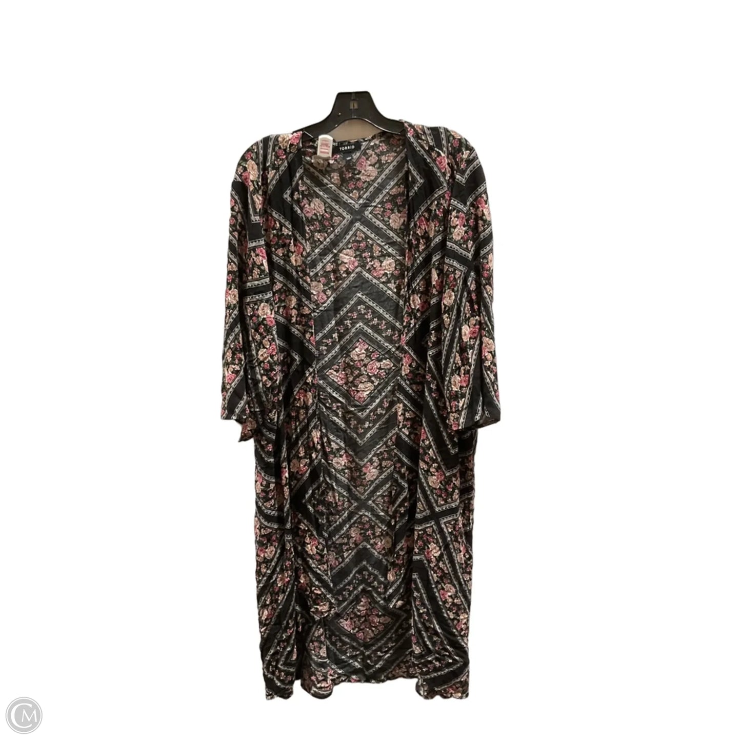 Shawl By Torrid In Floral Print, Size: 1x