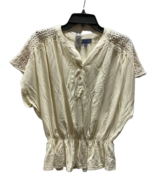 Top Short Sleeve By Democracy In Cream, Size: S