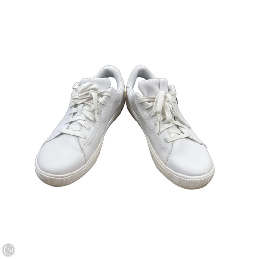 Shoes Athletic By Cmb In White, Size: 9