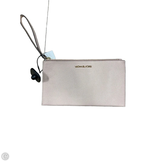 Wristlet By Michael By Michael Kors, Size: Medium