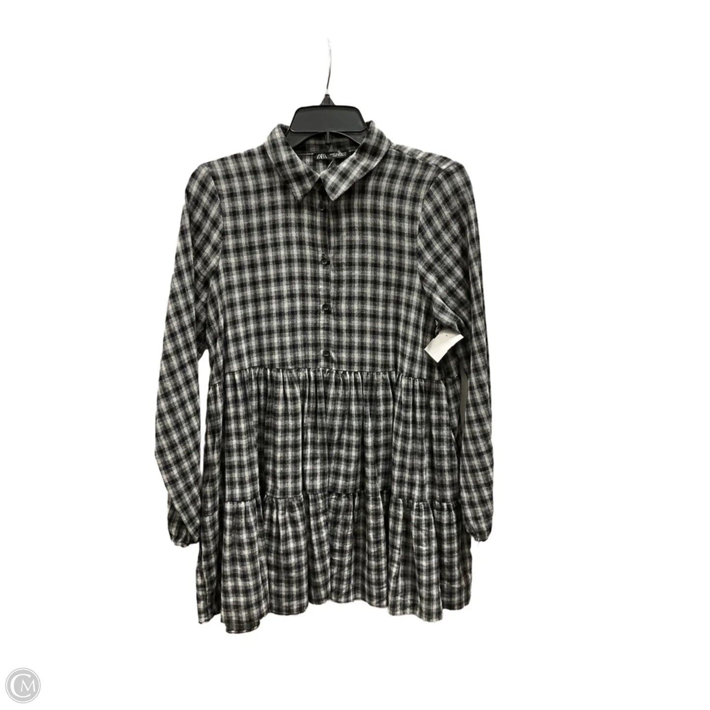 Top Long Sleeve By Zara In Plaid Pattern, Size: M