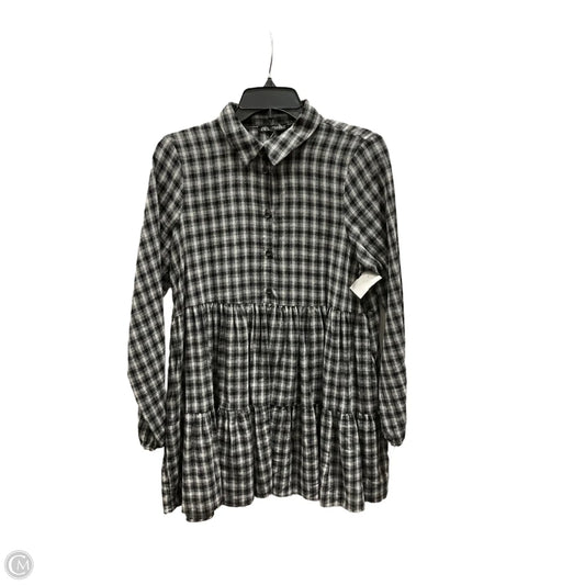 Top Long Sleeve By Zara In Plaid Pattern, Size: M