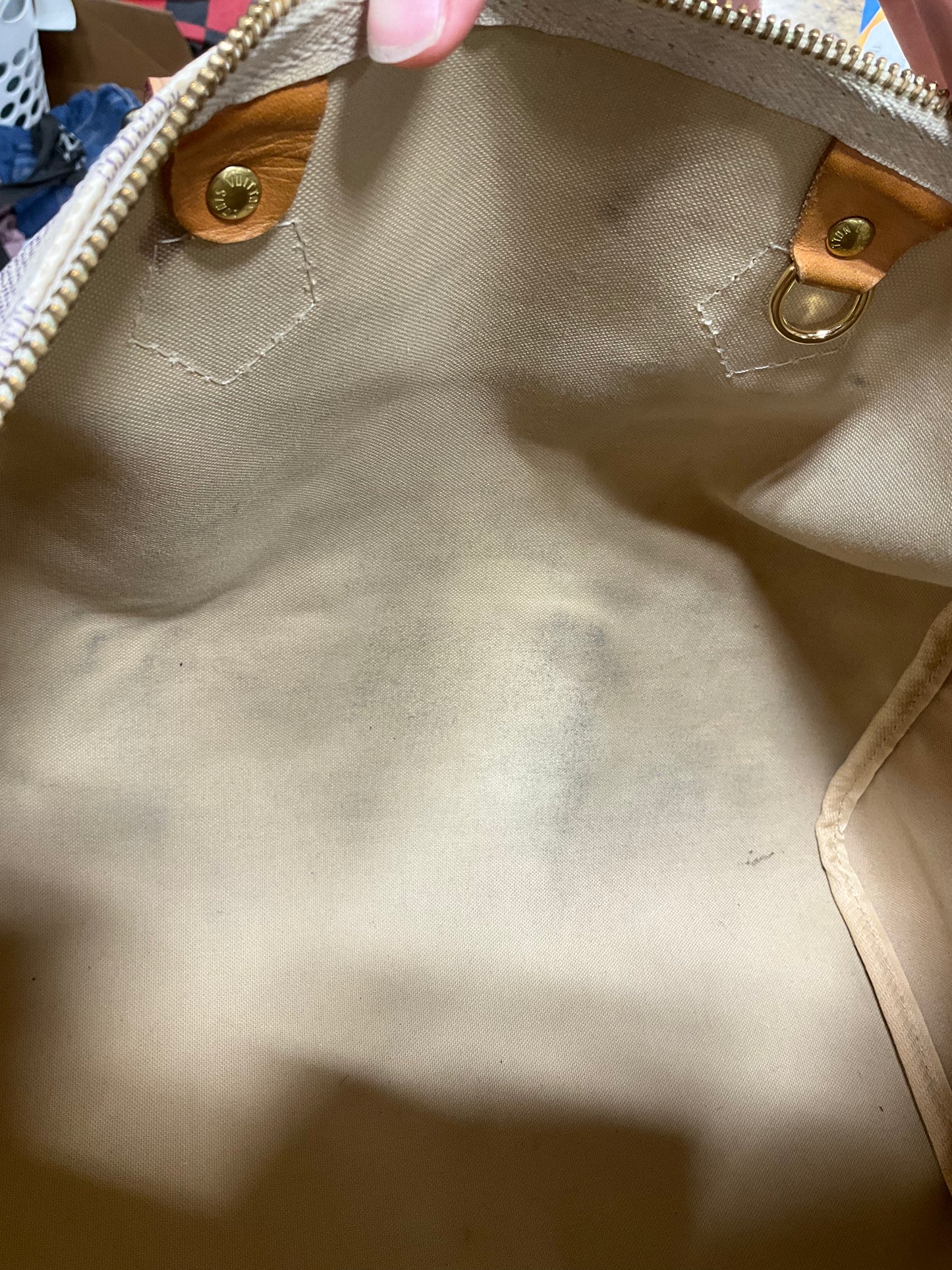 Handbag Luxury Designer By Louis Vuitton, Size: Large