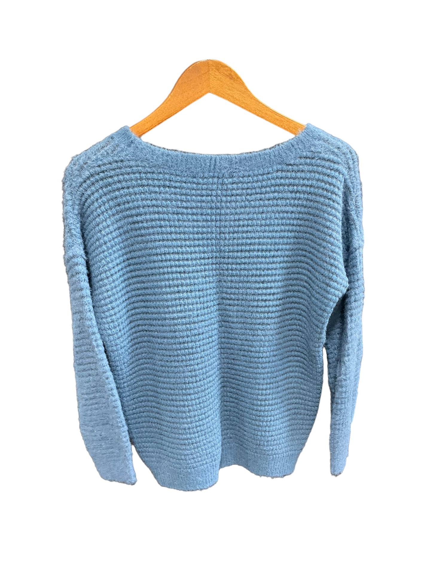 Sweater By Clothes Mentor  Size: M