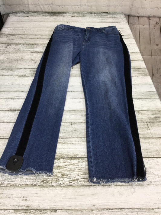 Earl Jeans Dark Wash Denim Boot Cut Jeans Size 6P - $8 - From Miracle